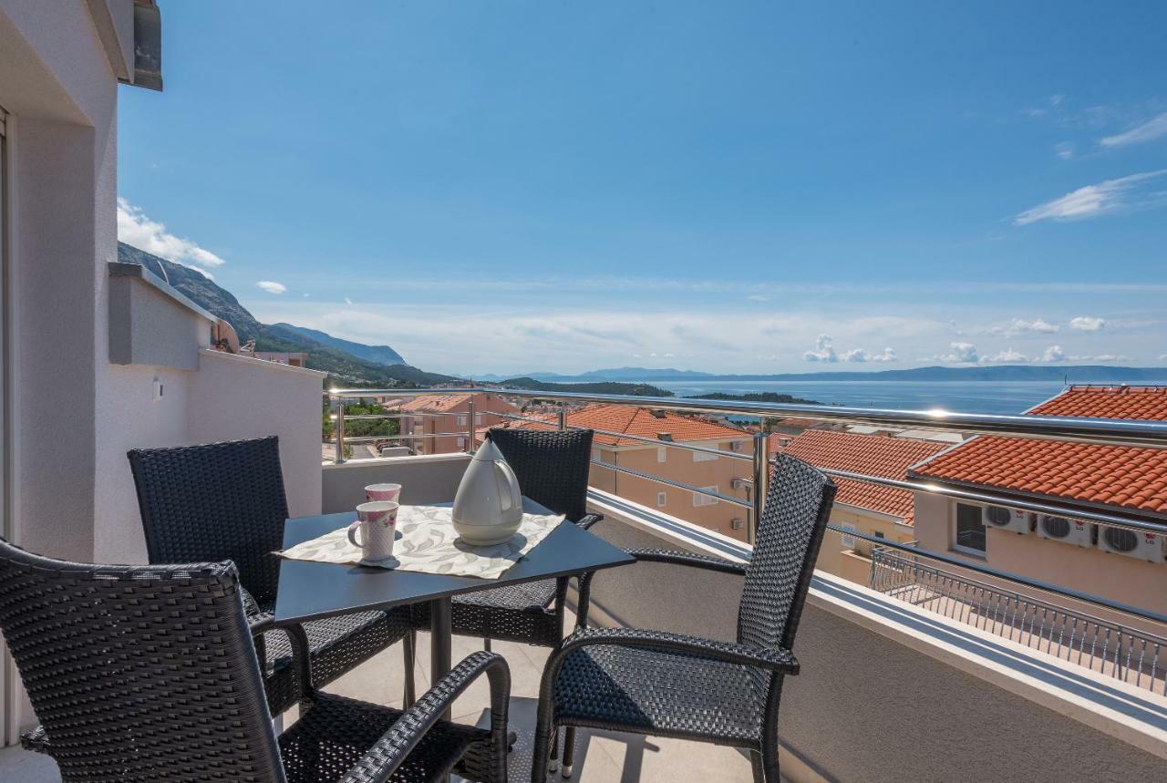 Apartmani Vujcic Makarska Exterior foto
